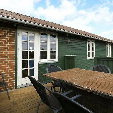 Three-bedroom Holiday In 14 펜션